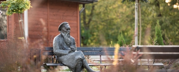 121049933_805392160220975_5032756254796099439_n